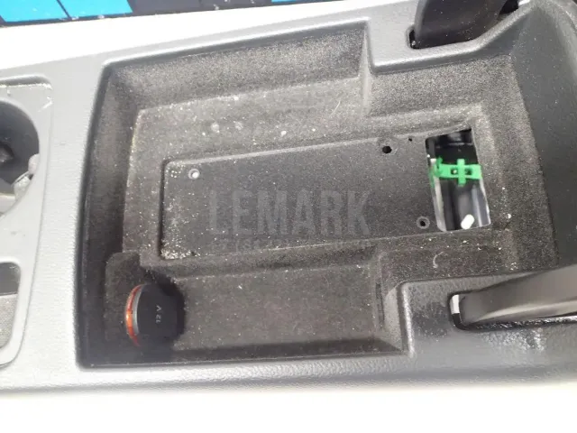 Консоль для  Ford KA 1996-2008