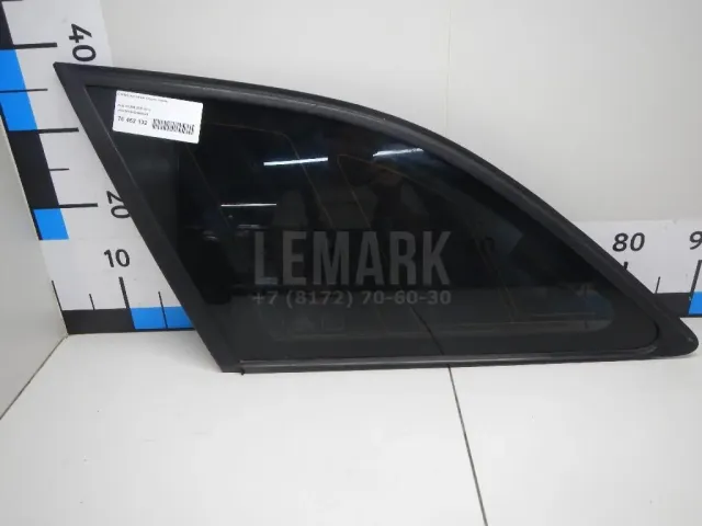 Стекло кузовное глухое левое для  Audi Q3 (8U) 2012-2018