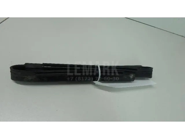 Уплотнитель (внутри) для  Audi A4 [B7] 2005-2007