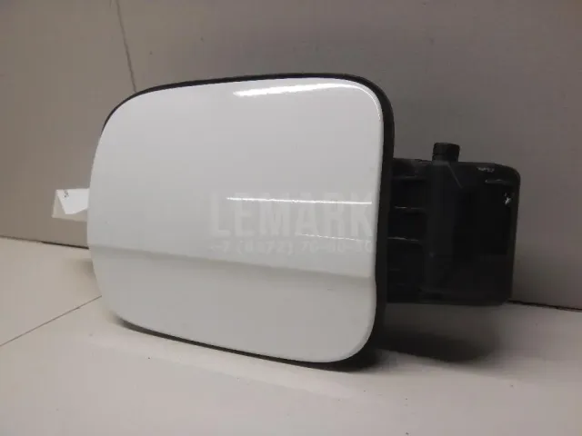 Лючок бензобака для  Ford Kuga 2008-2012