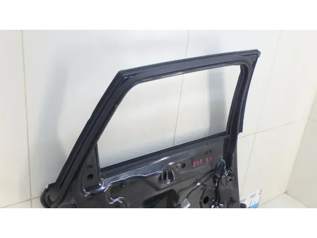 Дверь задняя левая для  Ford Escape EUR 2007-2009
