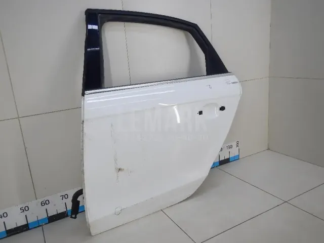 Дверь задняя левая для  Audi Allroad quattro 2006-2012