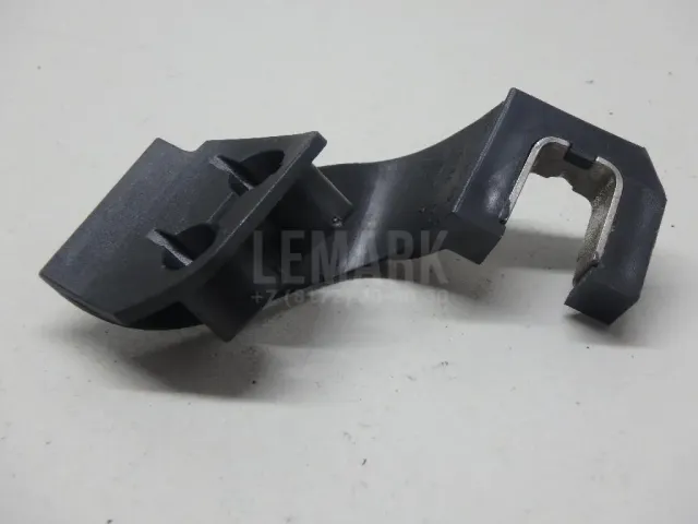 Кронштейн фар правый для  Great Wall Hover H3 NEW 2014-2016