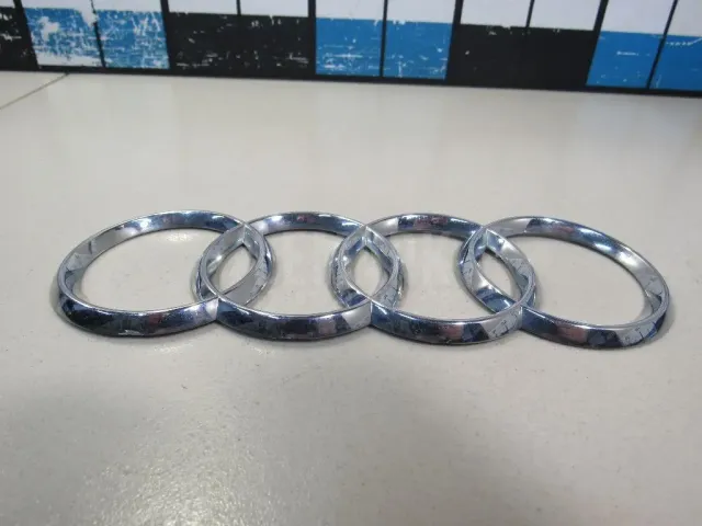 Эмблема для  Audi Q7 [4L] 2005-2015