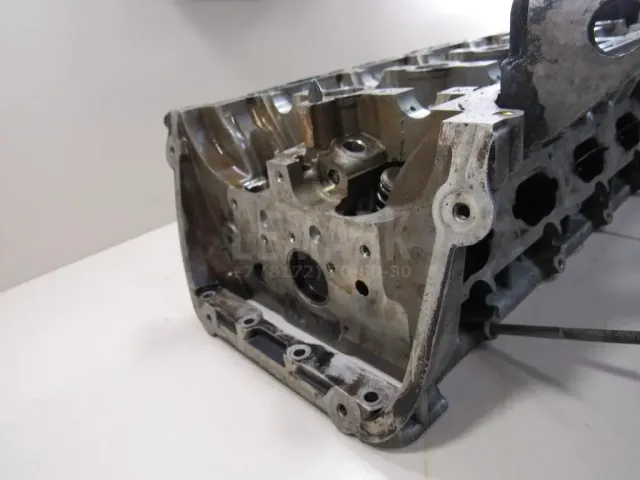 Головка блока для  Chrysler 300C 2011-2023