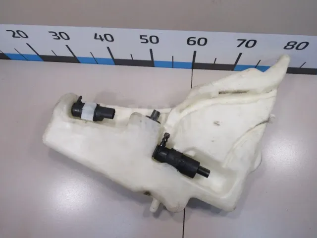 Бачок омывателя лобового стекла для  BMW X6 F16/F86 2014-2020
