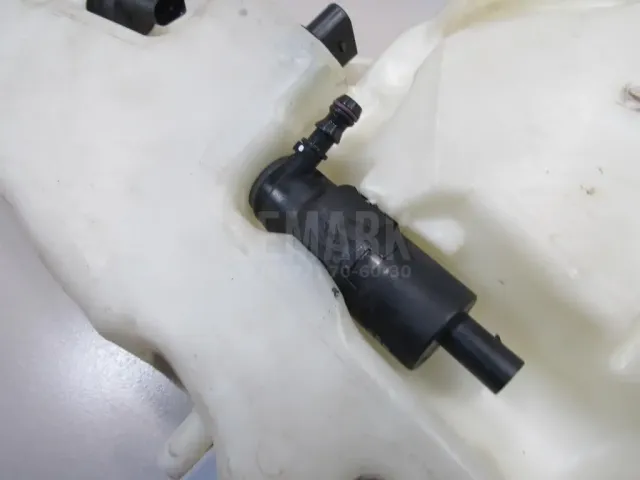 Бачок омывателя лобового стекла для  BMW X6 F16/F86 2014-2020
