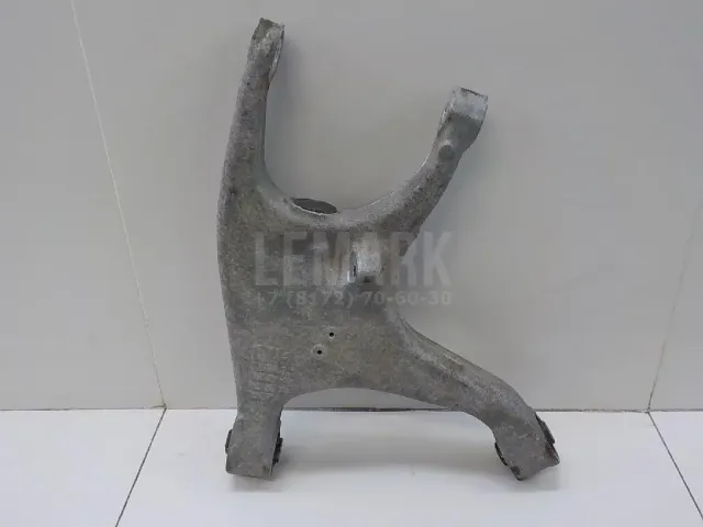 Рычаг задний нижний левый для  Audi Allroad quattro 2006-2012