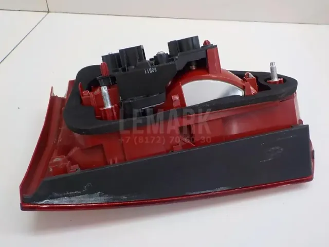 Фонарь задний внутренний правый для  Ford Mondeo V 2015-2022