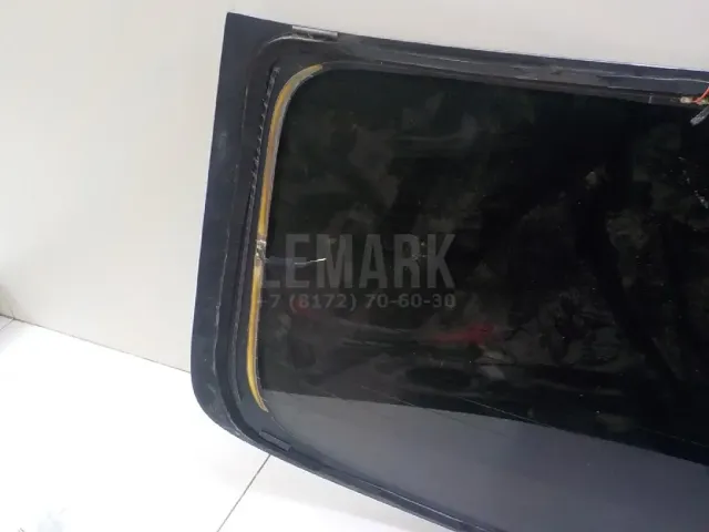 Стекло двери багажника для  Ford Maverick 1993-1998