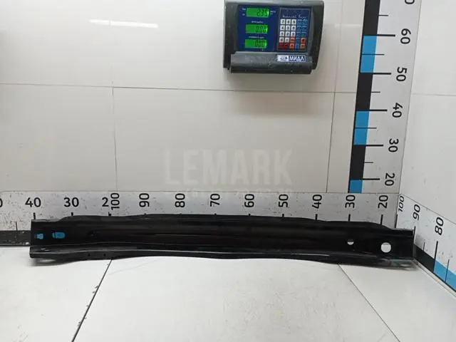 Усилитель заднего бампера