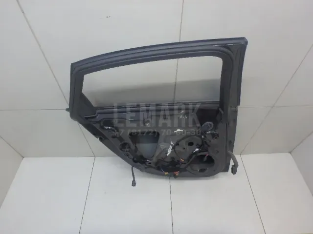 Дверь задняя левая для  Audi A1 (8X) 2010-2018