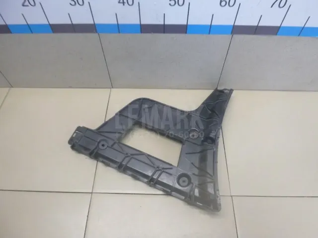 Кронштейн заднего бампера левый