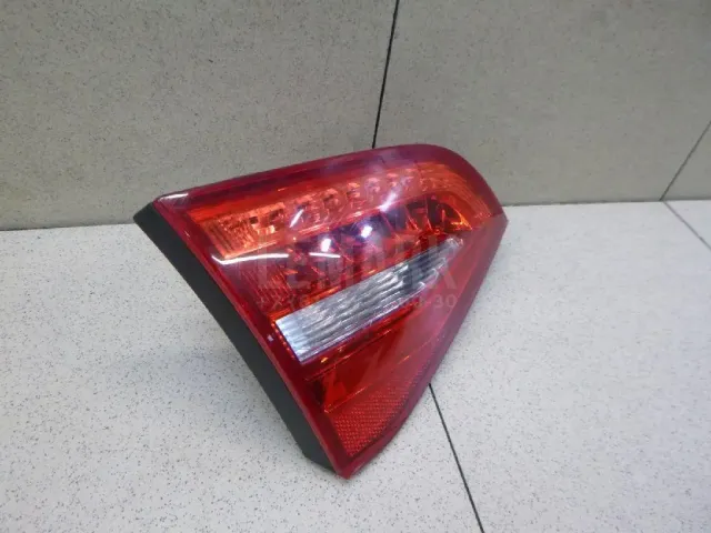 Фонарь задний внутренний левый для  Geely Emgrand EC7 (FE-1/2) 2011-2016