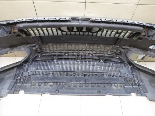 Бампер передний для  Audi A8 [4N] 2018