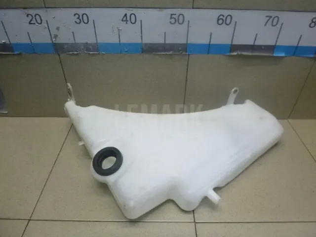 Бачок омывателя лобового стекла для  Ford Fiesta 2008-2019