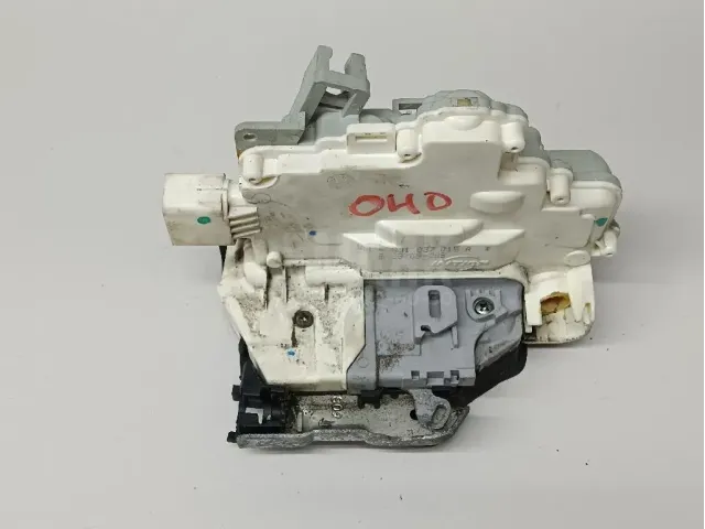 Замок двери передней левой для  Audi TT(8N) 1998-2006