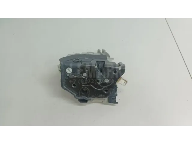 Замок двери задней левой для  Audi A6 [C6,4F] 2004-2011