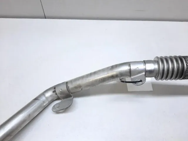 Трубка картерных газов