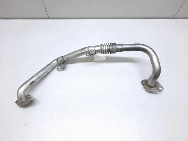 Трубка картерных газов