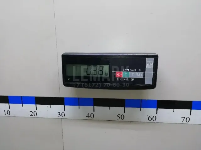 Накладка стекла переднего левого