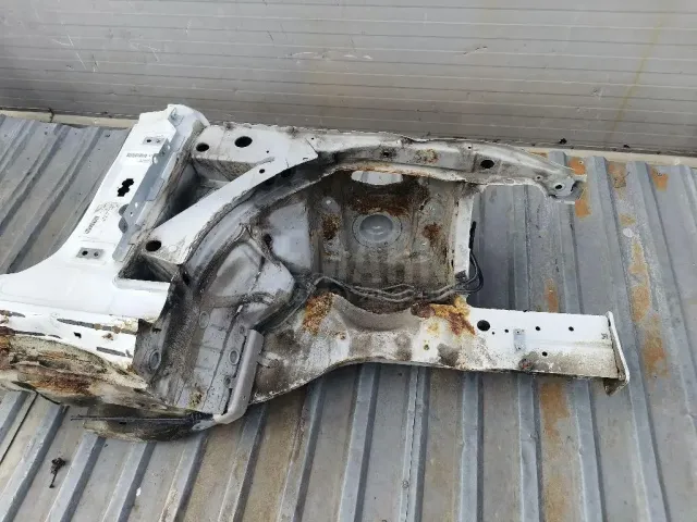 Крыло заднее правое для  Audi A4 [B5] 1994-2001