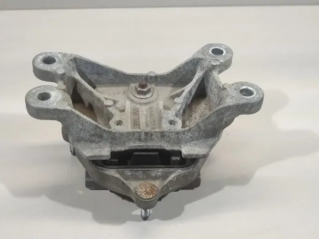 Опора КПП для  Daewoo Espero 1991-1999