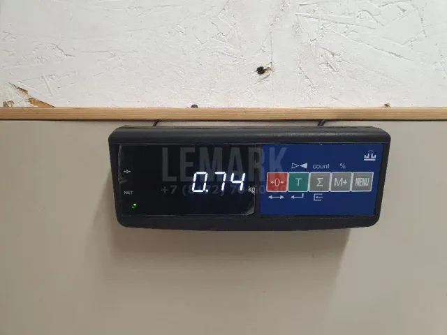 Замок двери передней левой