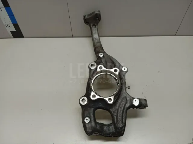 Кулак поворотный передний правый для  Audi TT(8N) 1998-2006