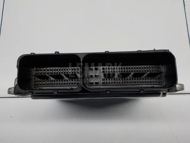 Блок управления двигателем для  Audi 80/90 [B4] 1991-1995