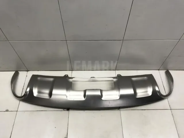 Накладка заднего бампера