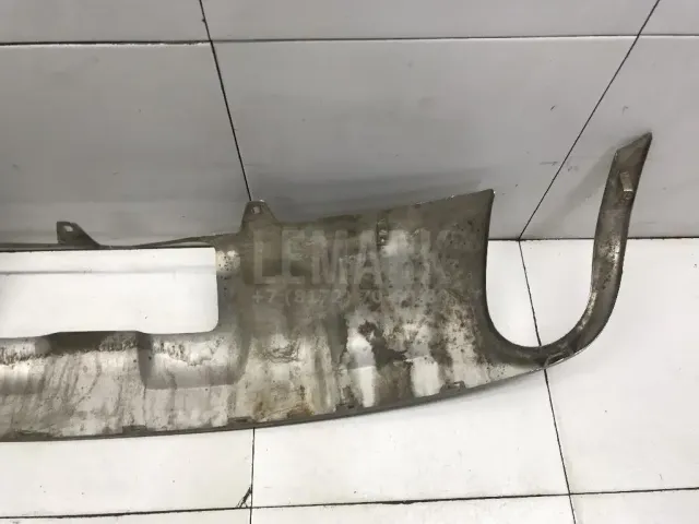 Накладка заднего бампера