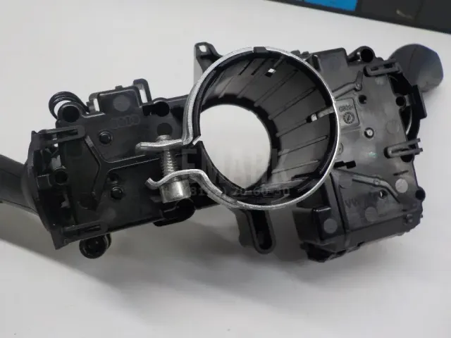 Переключатель подрулевой в сборе для  Ford Escape EUR 2007-2009