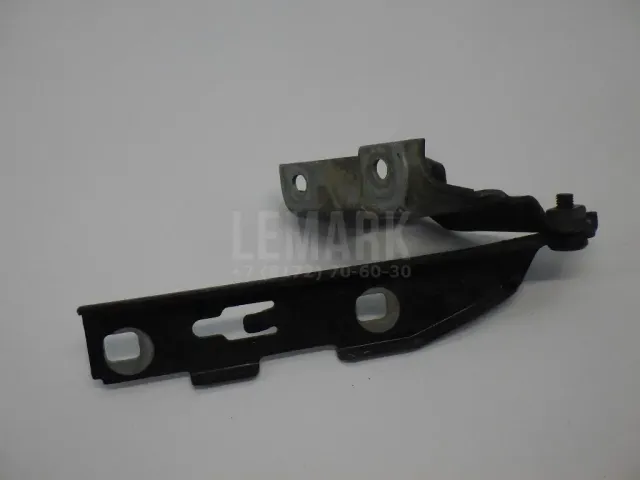 Петля капота левая для  Audi 80/90 [B2] 0-1986