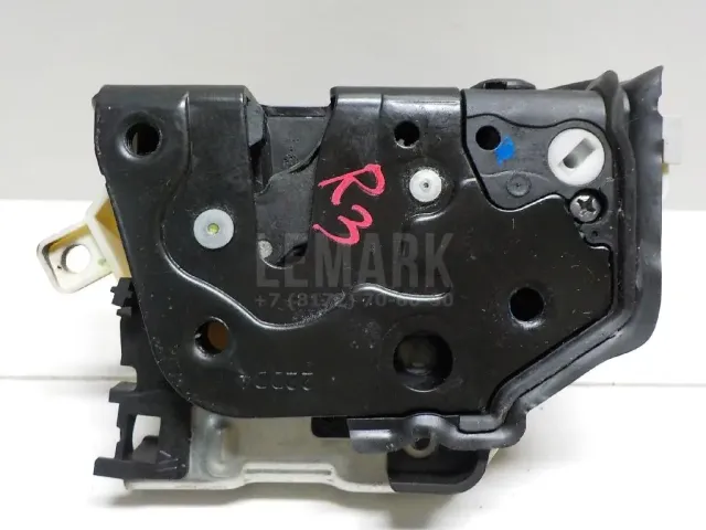 Замок двери задней правой для  Ford Fiesta 1989-1995