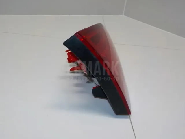 Фонарь задний внутренний левый для  CASE SV300 2012
