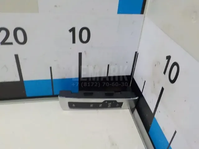 Накладка индикатора переключения передач
