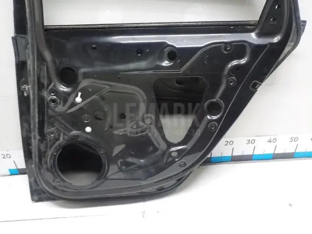 Дверь задняя правая для  Chrysler Voyager/Caravan/Town&Country (RT) 2007-2020