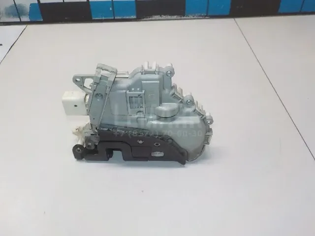 Замок двери передней правой для  BMW 7-serie G11/G12 2015-2022