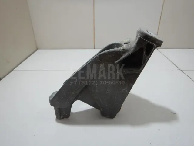 Кронштейн двигателя левый для  BMW 2-serie F22/F23/F87 2013-2020