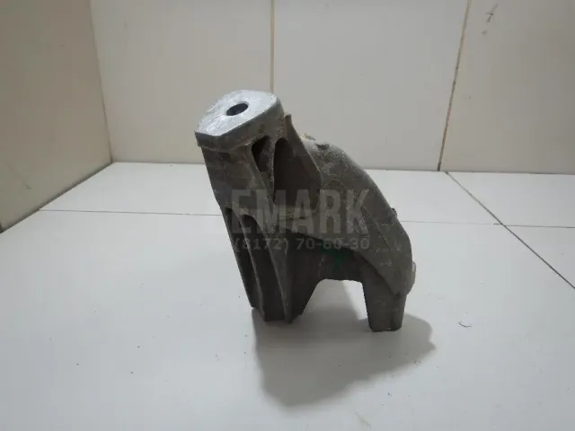 Кронштейн двигателя левый для  BMW 2-serie F22/F23/F87 2013-2020