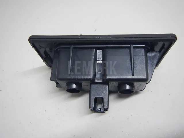 Фонарь подсветки номера для  Ford Kuga 2008-2012