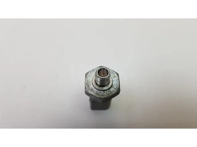 Датчик давления масла для  Great Wall Hover H3 2010-2014