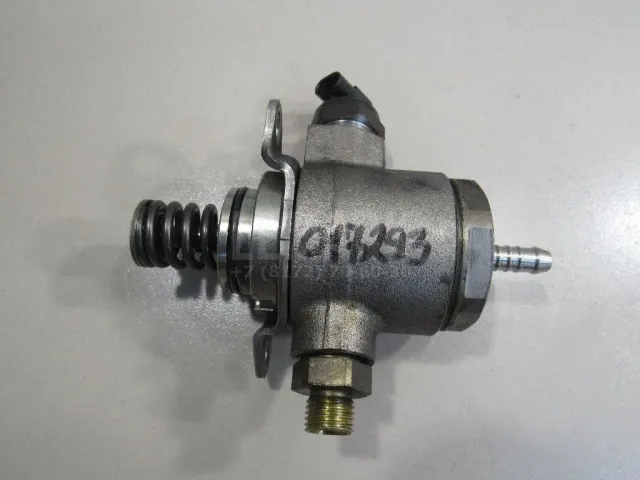 Насос (ТНВД) бензиновый для  Chrysler Sebring/Dodge Stratus 2001-2007