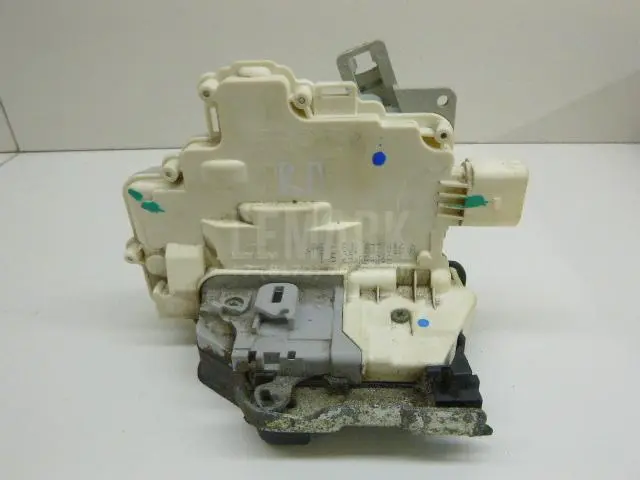 Замок двери передней правой для  Ford Transit/Tourneo Connect 2002-2013