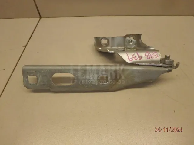 Петля капота правая для  Chevrolet Aveo (T200) 2003-2008