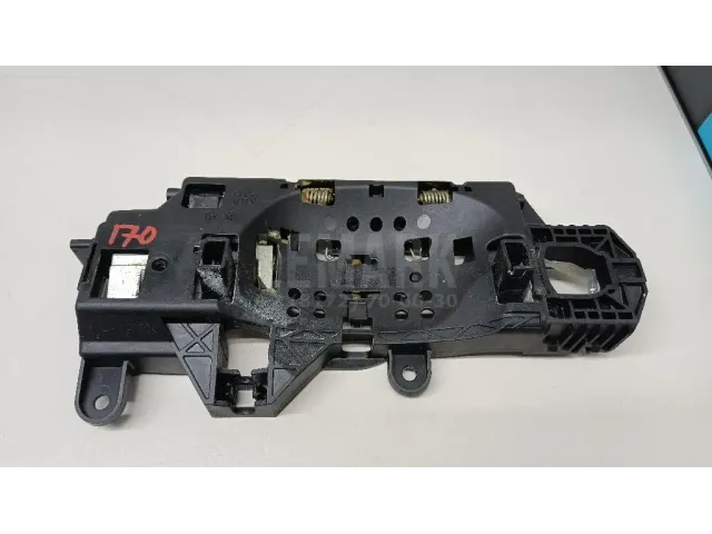 Кронштейн ручки для  BMW Z4 E85/E86 2002-2008