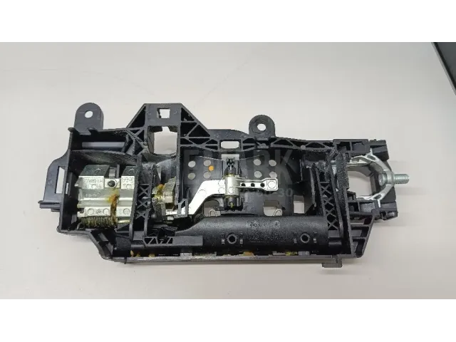 Кронштейн ручки для  BMW Z4 E85/E86 2002-2008