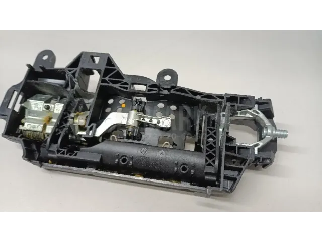 Кронштейн ручки для  BMW Z4 E85/E86 2002-2008