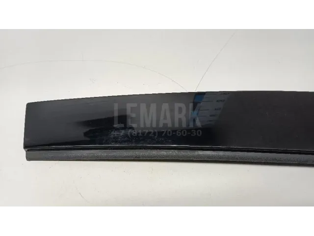 Накладка двери задней левой для  Ford Kuga 2008-2012